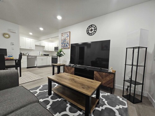 Cozy 1-bedroom Basement Suite With Private Entrance in Saskatoon