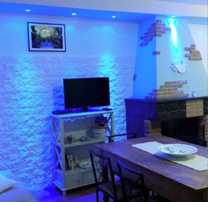 Dining - VILLA EDEN HOME HOLIDAY (Eden Rock)