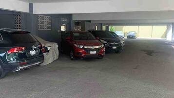 Apartment, 2 Bedrooms, City View | Property grounds