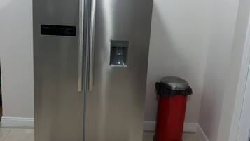 شقة - غرفتا نوم - منظر للمدينة | المنشأة من الداخل