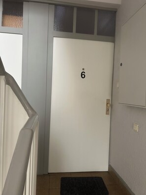 Interior - VierZimmerGlück Essen Fully furnished city apartment for up to 4 people (Essen)