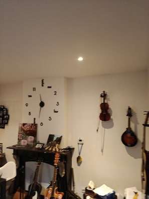 House, 2 Bedrooms, Smoking | Miscellaneous - Well Located Place Close to the Castle (Soumagne)