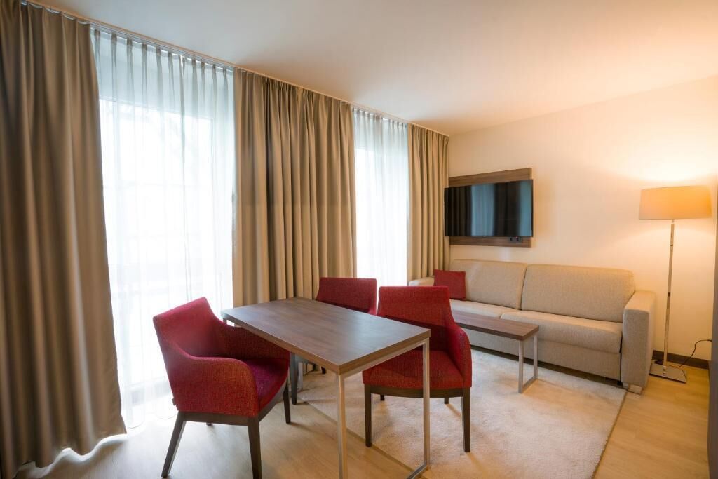 Superior-Suite, Stadtblick | Wohnbereich