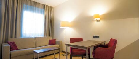 经典套房, 城市景观 | 起居区