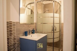 Dusche, Haartrockner