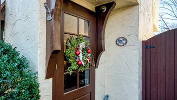 Suíte, 1 cama Queen | Detalhe da fachada