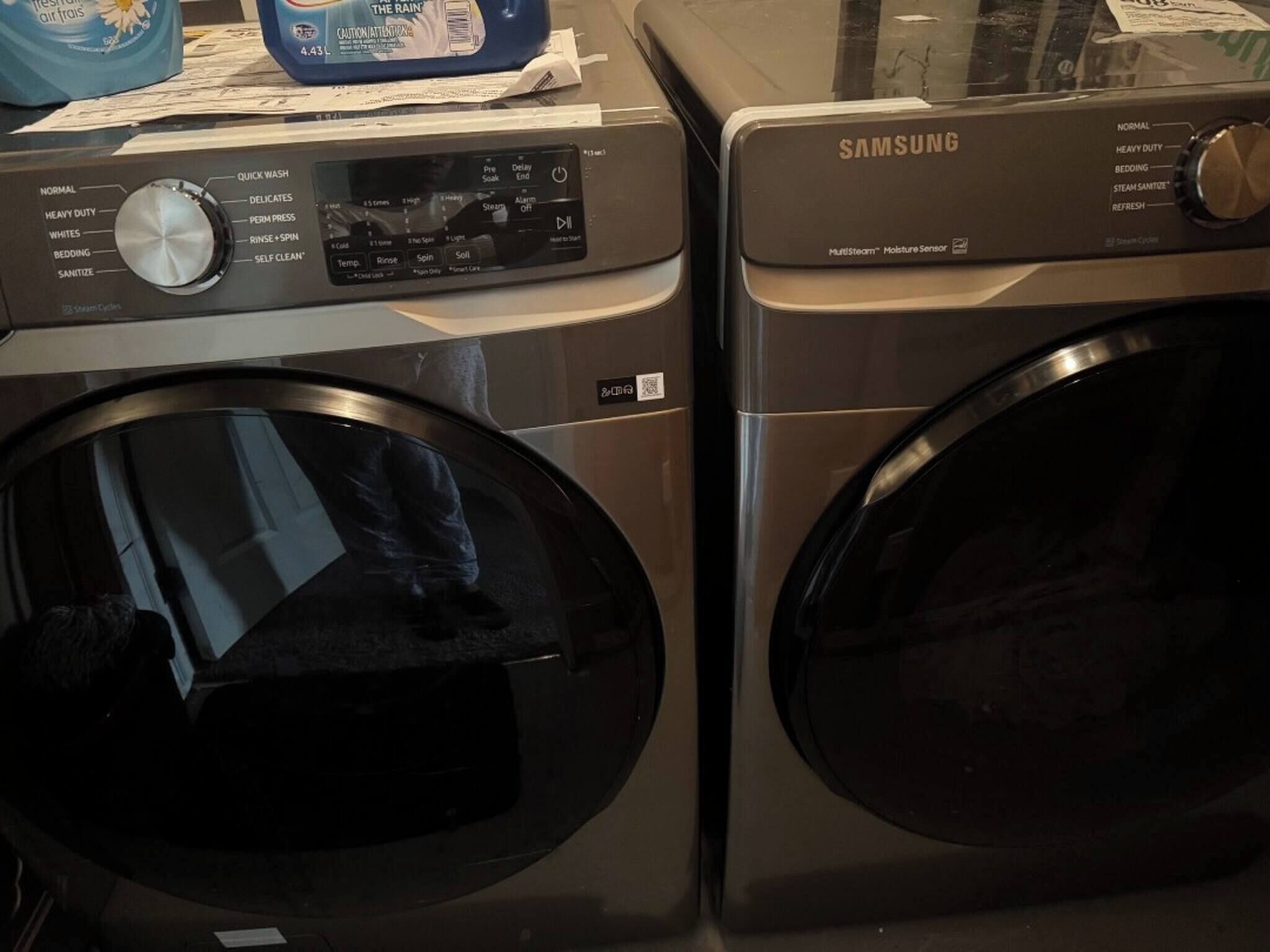 Room, 1 Bedroom | Laundry