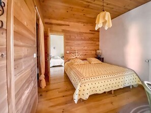 3 bedrooms, iron/ironing board, WiFi - Fontaine • Mas de Salel • Piscine & Nature 7 pers (Montagnol)