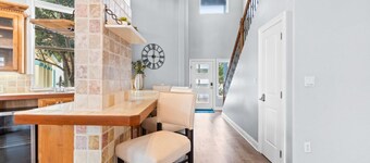 Good Vibes: New Mgmt, Relaxing Private Escape w/ Pool, w/ Beach Service