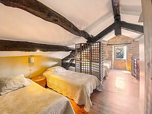 Iron/ironing board, WiFi, bed sheets - Cardabelle • Mas de Salel • Piscine & Nature 6pers (Montagnol)
