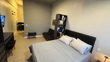 1 camera, ferro/asse da stiro, Wi-Fi, lenzuola