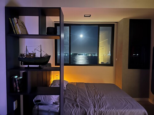 Smart Rio Residence – River-Ocean View | Nearby RioMar Shopping Mall