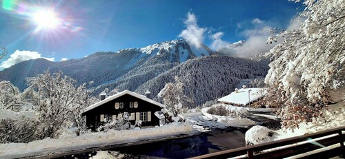 Charming Vintage Flat Near Spa & Slopes