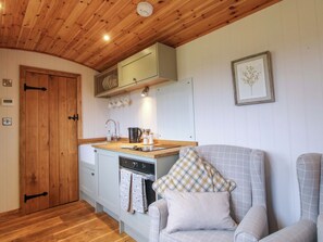 Interior - Daves Place (Much Wenlock)