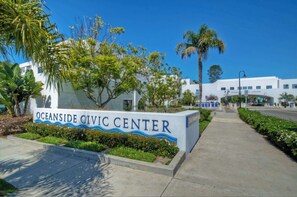 Property grounds - Monarch Cove - Unit B  For 2ppl (Oceanside)