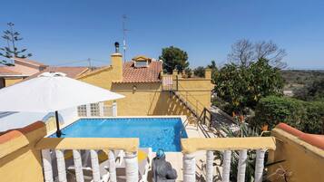 House, 3 Bedrooms, Smoking | Pool | Outdoor pool