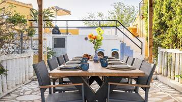 Casa, 3 habitaciones, fumadores | Balcón