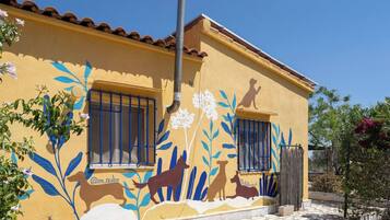 House, 3 Bedrooms, Smoking | Exterior