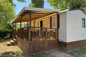 Exterior - Bienvenue chez Jean - Your family oasis on the Rhone (Condrieu)