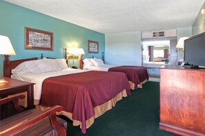 Bügeleisen/Bügelbrett, kostenloses WLAN, Bettwäsche