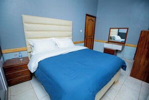 4 Schlafzimmer, kostenloses WLAN, Bettwäsche, Rollstuhlgeeignet