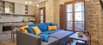 Porto Santo Mani 1st Apartment