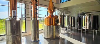 Charming family home on a gin distillery with over 80 amenities.