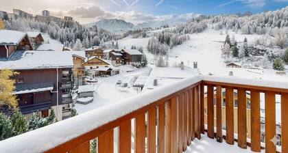 Résidence Les Arolles – La Plagne 1800 / Family Duplex 7p