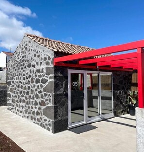 Double Room | Exterior - Aires HOSTEL (Sao Roque do Pico)