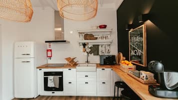 Shared fridge, microwave