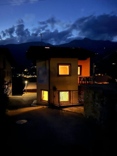 Alpine Shelter in Septumian with Mountain View