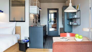 LÀgenhet Design | SÀngtillbehör av högsta kvalitet, skrivbord och arbetsyta för laptop