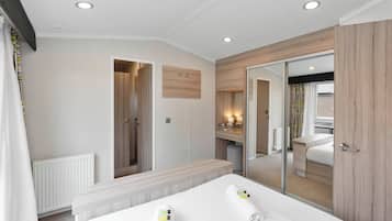 2 chambres, fer et planche Ă repasser, Wi-Fi gratuit, draps fournis