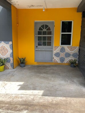 Exterior detail - River Valley View Apartment: Tranquil Relaxation (St. George's)