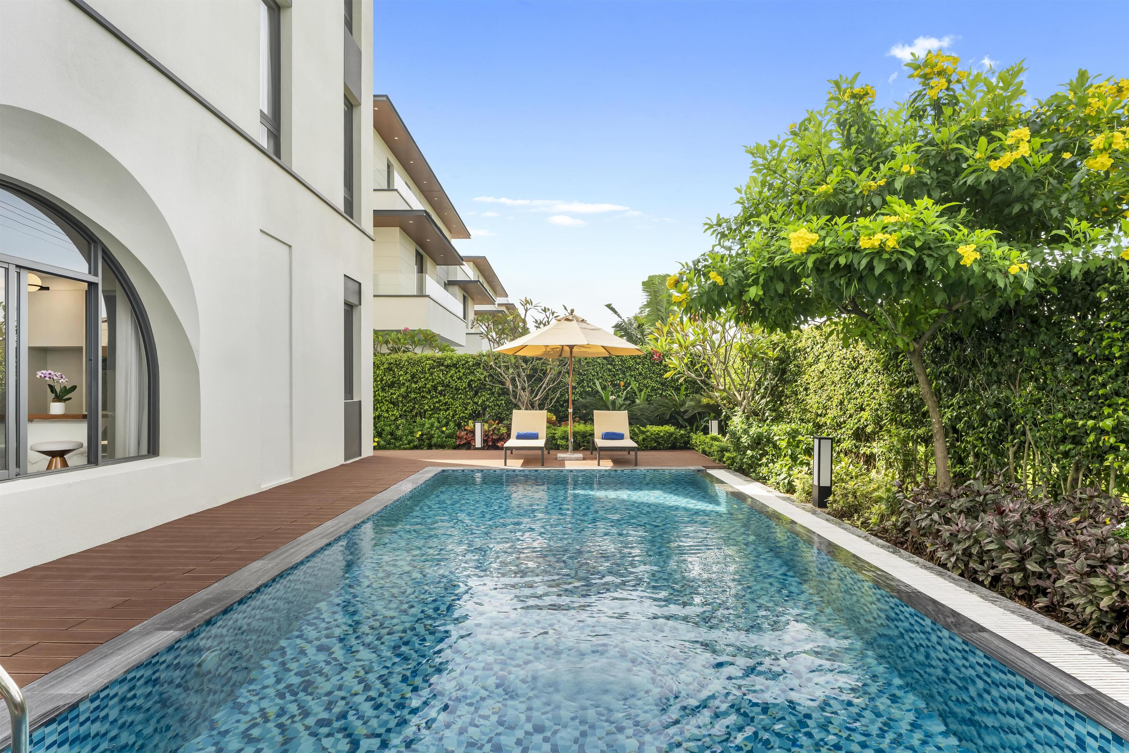 Standard Villa, Multiple Beds, Non Smoking, Garden View (Living Room)