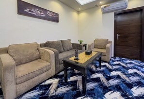 Iron/ironing board, free WiFi, wheelchair access - Abha Hayat Serviced Apartment (Abha)