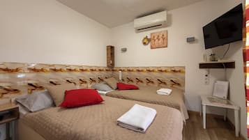 Caja de seguridad en la habitaciĂłn, wifi gratis y ropa de cama