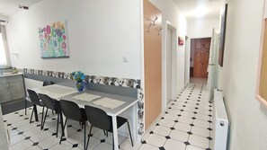 Apartamento superior | Zona de estar