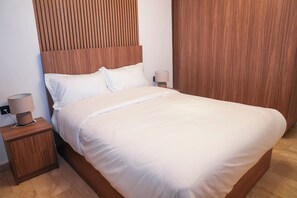 1 多间卧室、熨斗/熨衣板、WiFi、床单