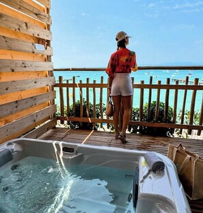 Deluxe Mobile Home, Lake View | Terrace/patio - Club del Sole Le Palme Lazise Family (Pacengo)