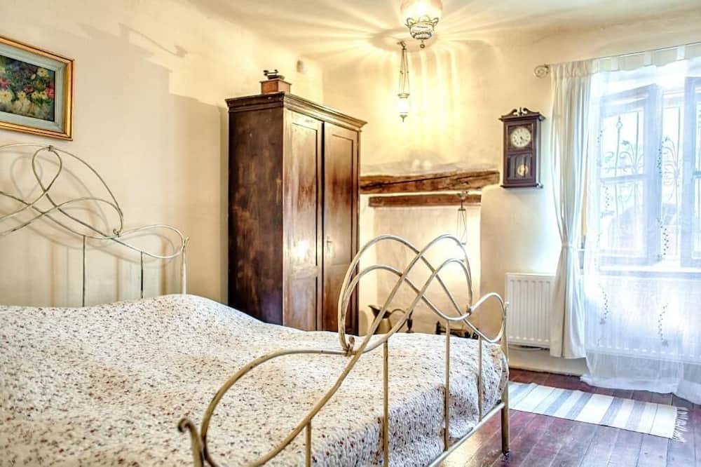 Dominic Boutique Stradela Cetatii