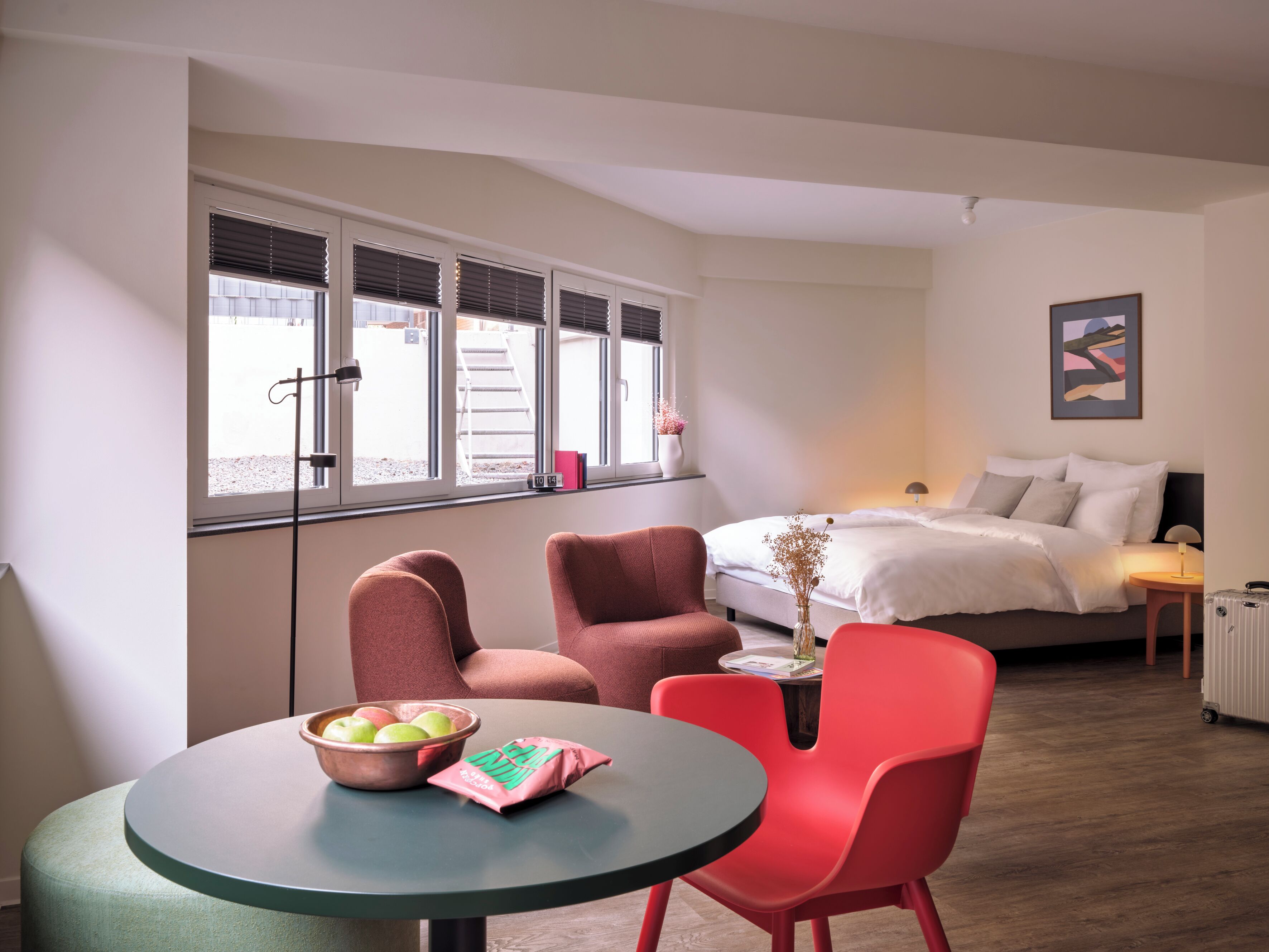 Design-Apartment, 1 Queen-Bett | Hochwertige Bettwaren, Schreibtisch, laptopgeeigneter Arbeitsplatz