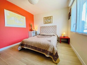2 bedrooms, iron/ironing board, free WiFi - Sunny house in a green hamlet (PLOUHARNEL)