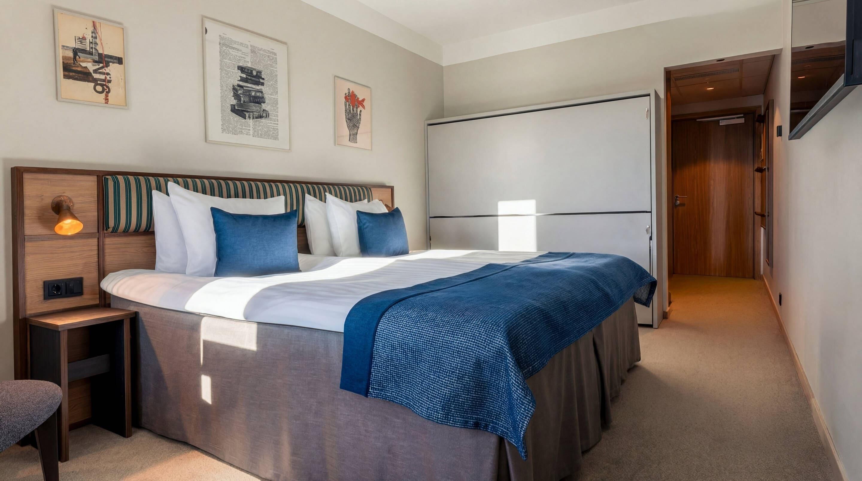 Superior Room | Hypo-allergenic bedding, desk, laptop workspace, blackout curtains