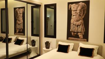 Villa, 2 Bedrooms, Smoking, Balcony | 2 bedrooms