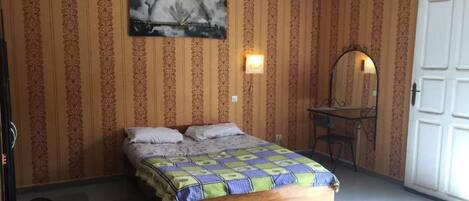 Deluxe-Doppelzimmer, Balkon | Kostenloses WLAN