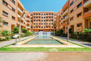 Pool - 3BR Luxe Stay with Pool-Parking 2 min to M Avenue (Marrakesh)
