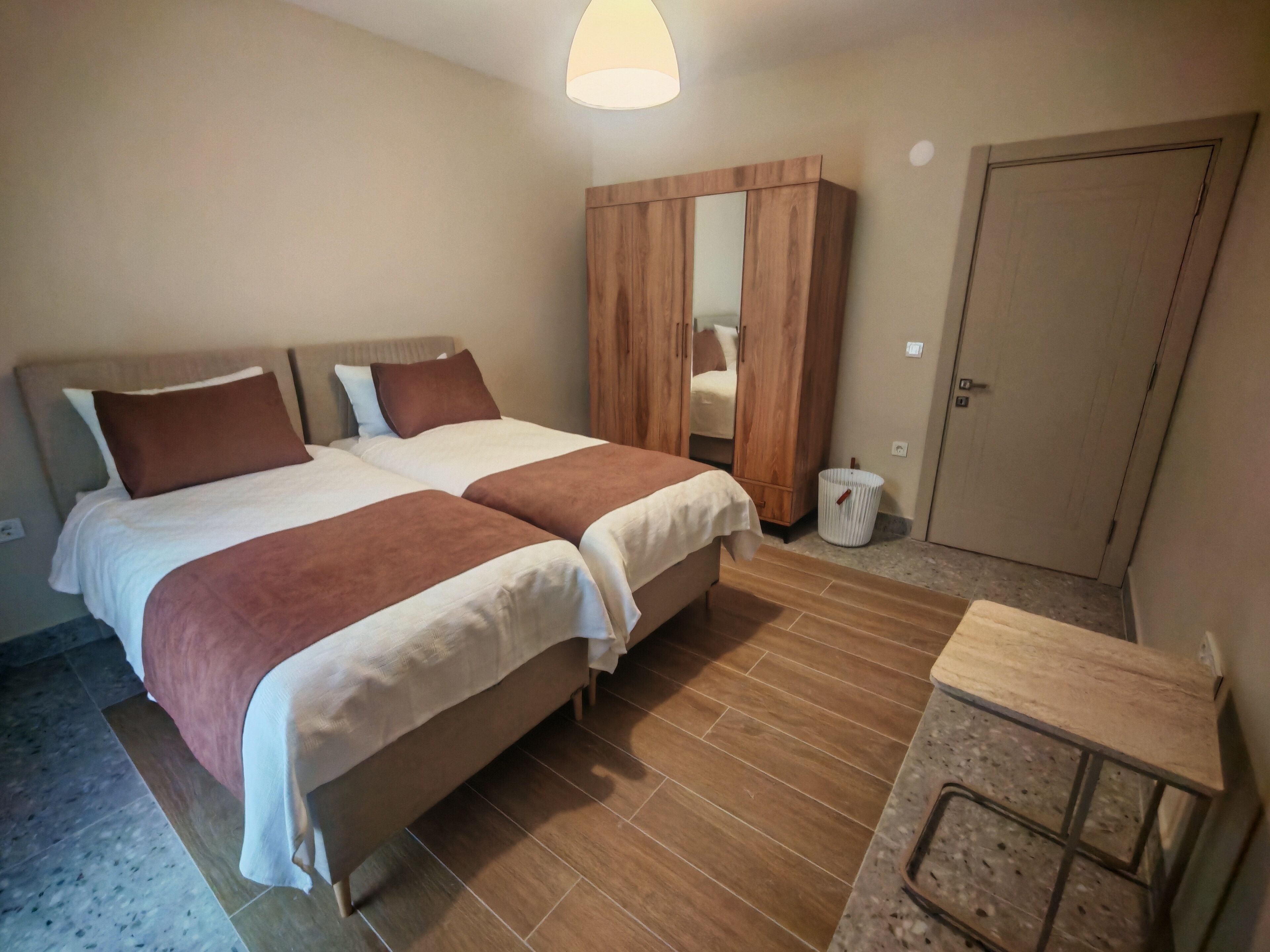 手提電腦工作空間、免費 Wi-Fi