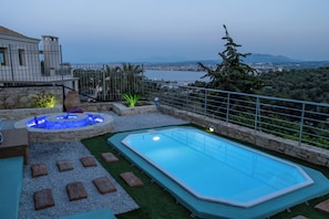 Pool - Viewtifull-Villas 2 – Private Pool, Playground & Panoramic Views Near Heraklion (CRETE)