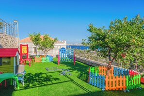 Children’s area - Viewtifull-Villas 2 – Private Pool, Playground & Panoramic Views Near Heraklion (CRETE)
